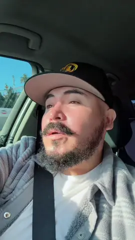 #foryoupage #losangeles #blessed #🧔🏻‍♂️☘️👑📿🧿 