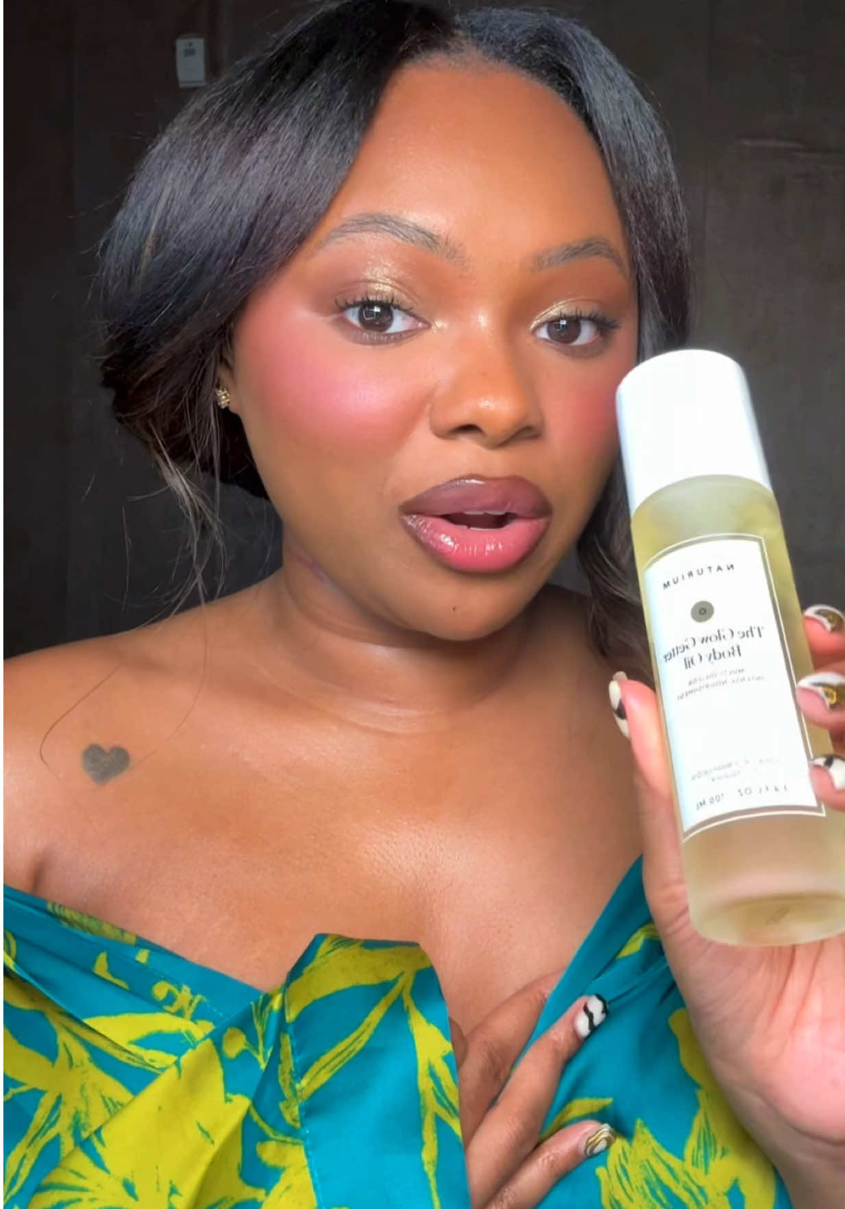 By far one of my favorite product lines. ✨ @Naturium  #bodycare #SelfCare #bodybutter #bodyoil #sensitiveskin 