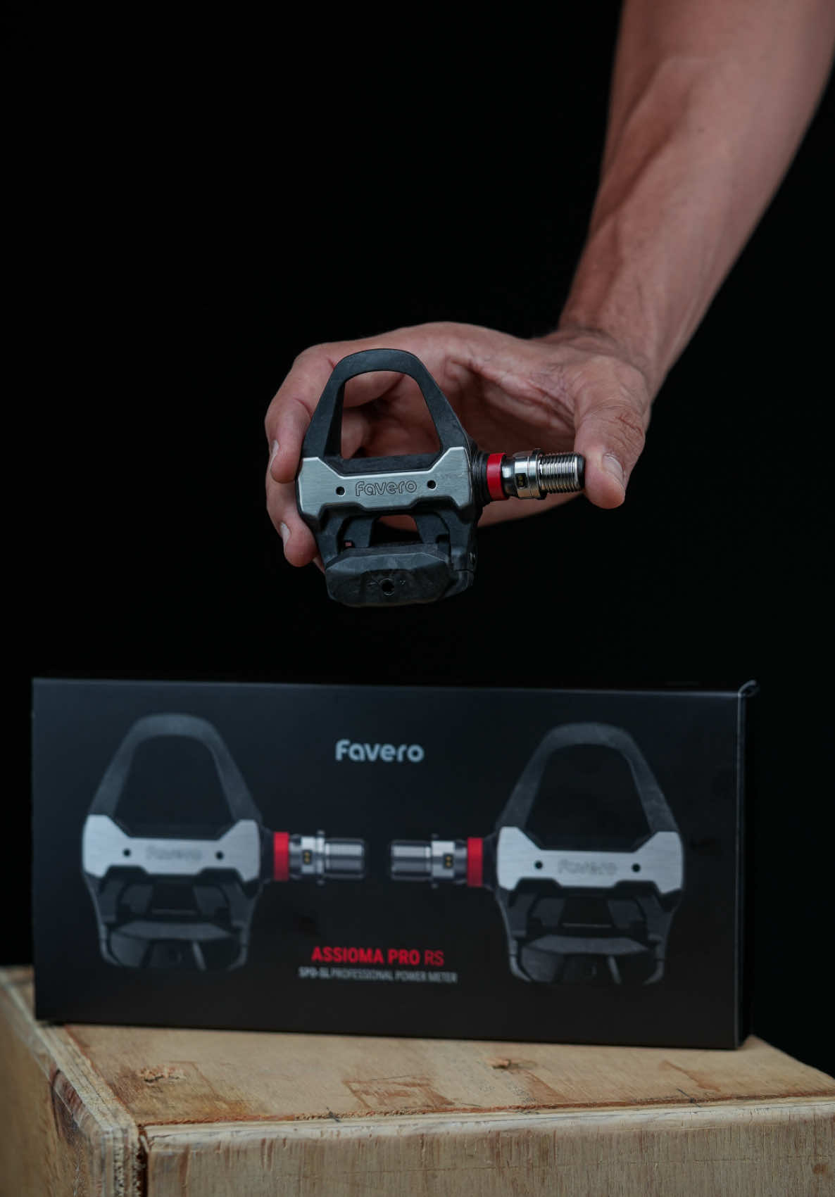 Los pedales con potencia más ligeros del mercado, compatible con calas Shimano Spd - SL. El mejor pedal con medidor de potencia para entrenar con precisión y pedalear con confianza. www.latiendadelcoronel.com.pa Ven por los tuyos 👇🏼 #latiendadelcoronel #panamá #faveroassioma #assiomaduo #cycling 