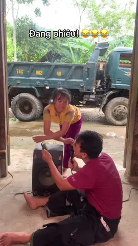 Hết cả hồn!