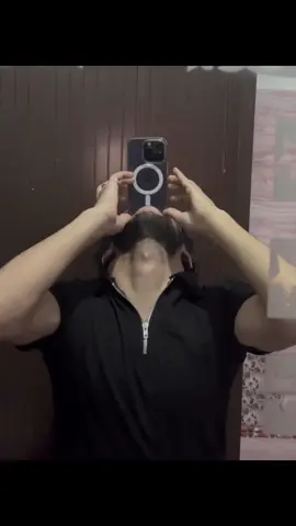 Rate/?👀🫦 First Video Guys Show your Love and Support  Insta: gs_hassan072 #foryou #fyp #viral #trendingtemplate #trendingsound #gym #physique 
