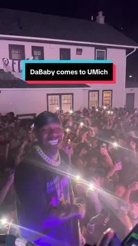 This was actually insane @RushLink. #welcomeweek #dababy #universityofmichigan #umich #collegeparty 