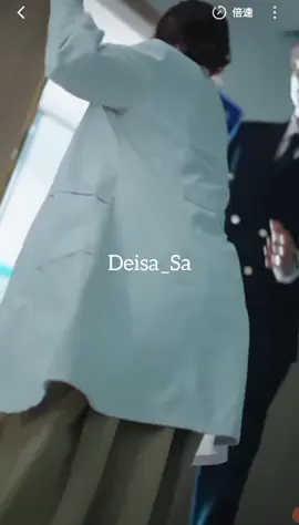 Udah nggak sabar banget pengen nonton Drama Chai Huixin bersama Wangnan😚, Dari spoilernya dramanya udah bikin aku dagdigdug ser🤭 Drama mereka kelihatan barbar banget dari cara Wangnan gendong Chai Huixin😂🤣, jangan lupa ya guys nonton Drama Chai Huixin bersama Wangnan tanggal 30 Agustus🤗di Youtub kemungkinan agak siang Drama ini menceritakan Dokter YU Jiao dan Presiden ZhoU Julin salah ketika mereka masih mnuda karena mereka tidak tahu bagaimana mengekspresikan cinta mereka.Lagi pula, kisah cinta tentang puncak dewasa bergegas menuju dua arah. #chaichai #chaihuixin #wangnan #dramachina #shortdramachinese 