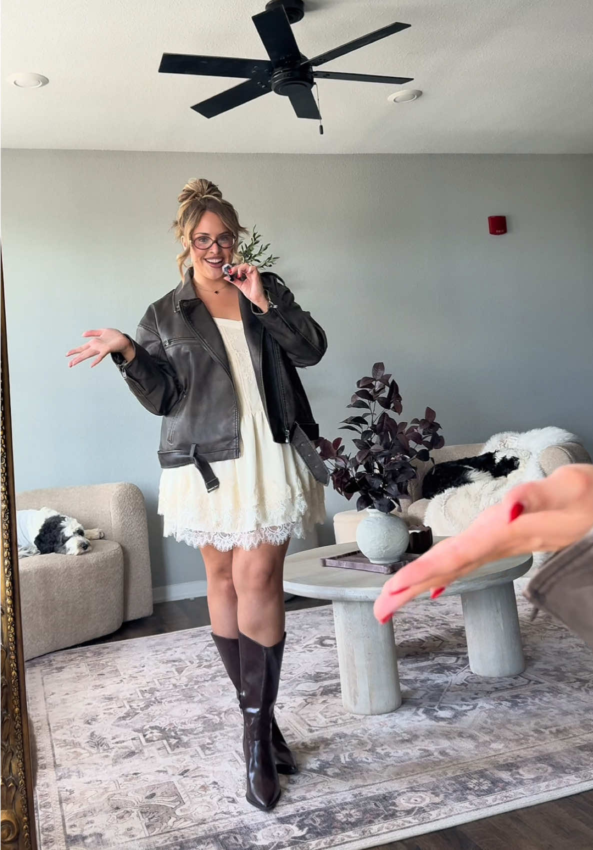 Outfit on my LTK 🤍 #unposedatallangles #fallaesthetic #OOTD #midsizefashion #midsizestyle 