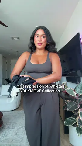 athleisure wear that is CUTE & comfy, I love how chic these pieces look and how easy they are to dress up or down while being comfy @ATHLETA (linked everything in my LTK) #athleisure #athleisurewear #tryonhaul 