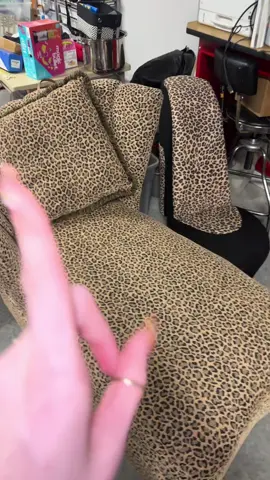 Someone give me some interior design tips please😭😭 #leopardprint #interiordesign #interiordesignideas #y2kaesthetic #fypシ 