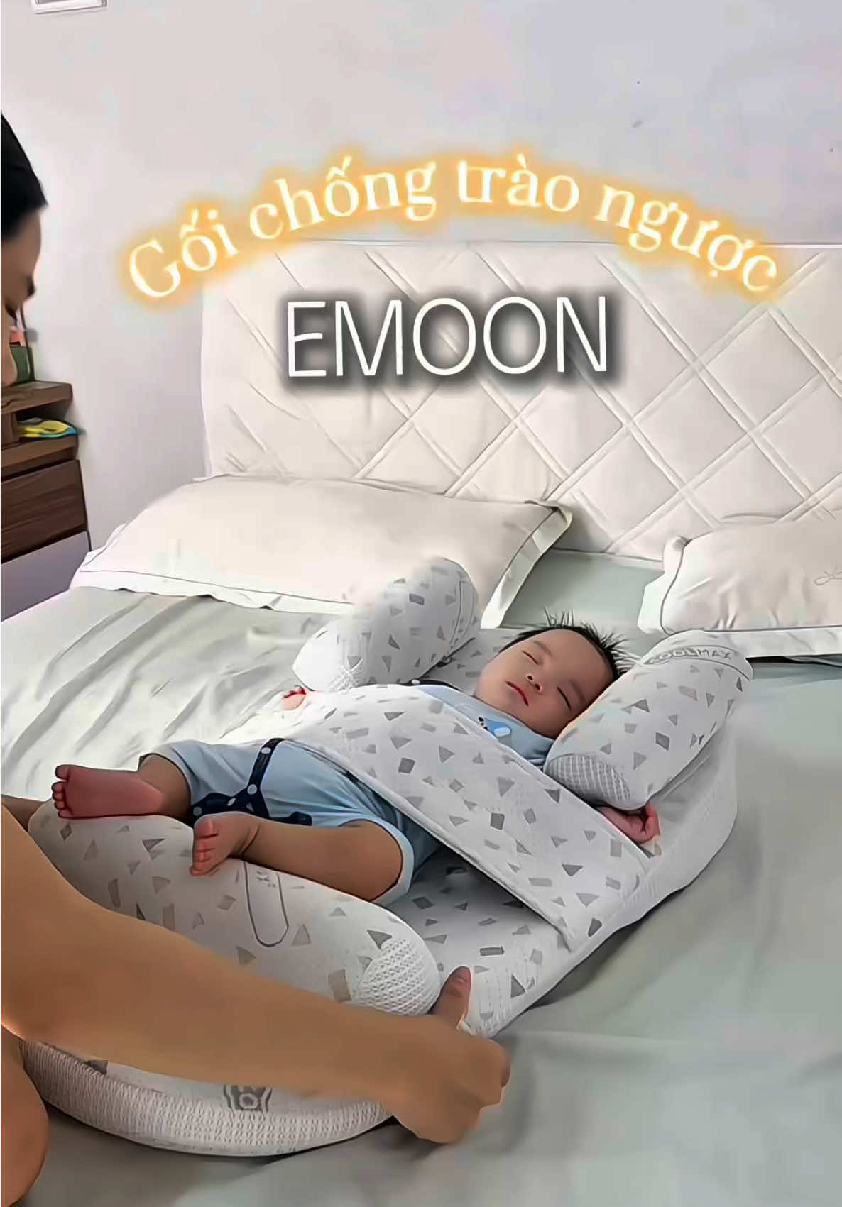 Gối chống trào ngược, đệm ngủ cho con mà mình ưng nhất #emoon #goichongtraonguoc #goichongtraonguocchobe #review #mebimsua 