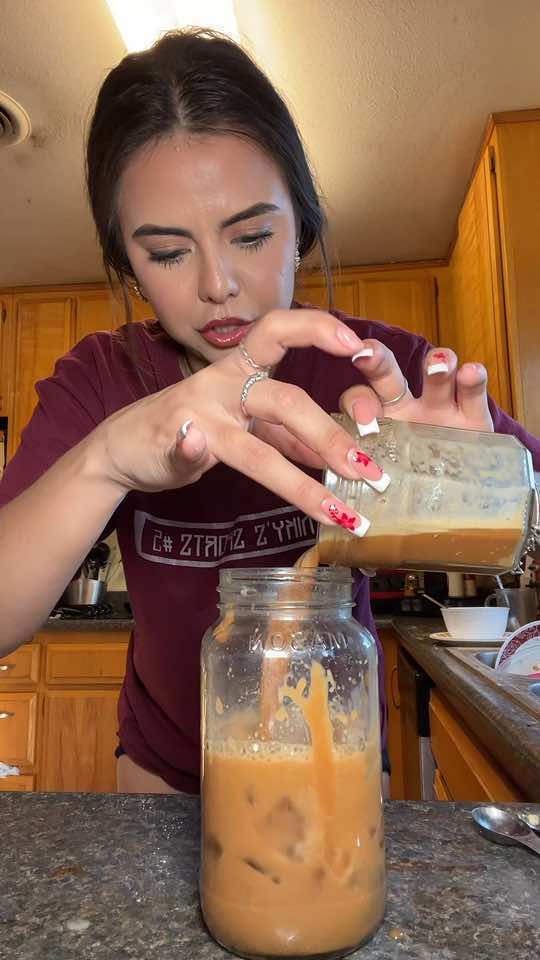 ICED COFFEE #icedcoffee #fypシ゚viral #coffee #athomecoffee #fyp 