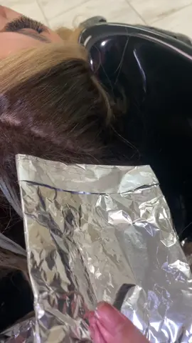 More Dimension?💫 #yeseniaresendezsalonandspa #transformaciondecabello #hairtransformation #yeseniasalon #balayagetransformation 