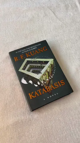 SHE’S FINALLY HERE!! and thatttt is how you do sprayed edges  #fyp #BookTok #katabasis #rfkuang #fantasybooks 