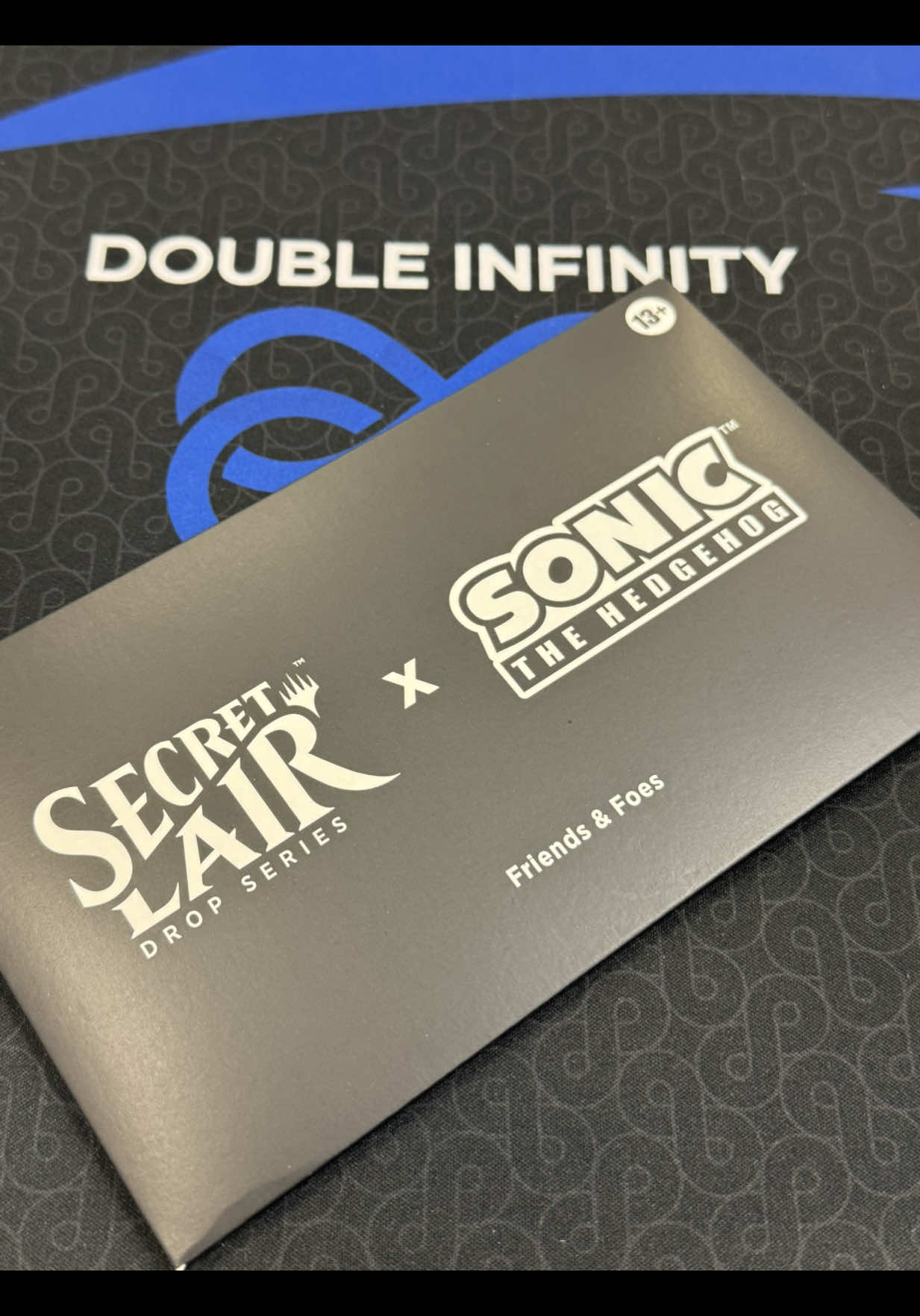 Sonic the Hedgehog MTG Secret Lair. Are we going to hit one of the chase cards? #mtg #mtgcards #sonicthehedgehog #unboxing #mtgcommander