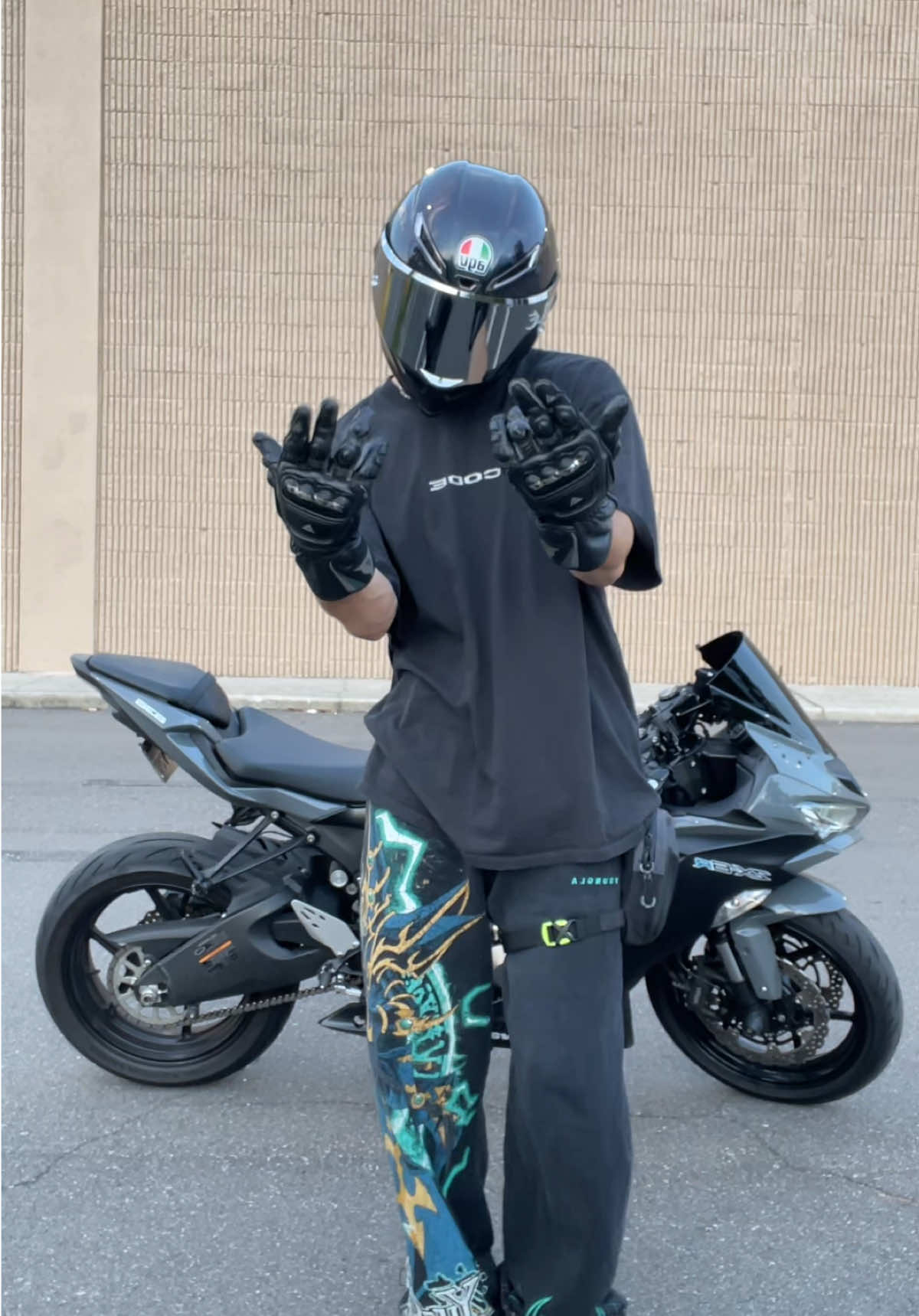 your body is so sweet #fyp #biker #biketok #BookTok 