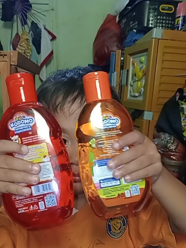wah kapan lagi bun,10 ribu dpt 4 pcs kodomo shampo dan condisiner #kodomo #sabunmandianak #shampooanak #laguanak 