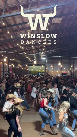 Classic Cotton Eye Joe at @festivalcountrylotbiniere 🔥  @Danseurs des Winslow 🤠 