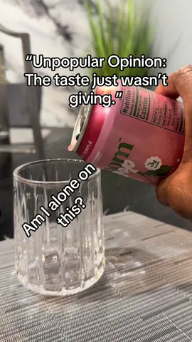 Is it just me? Tastes Artificial #Bloom #tiktokmademebuyit #honestreview #unpopularopinion 
