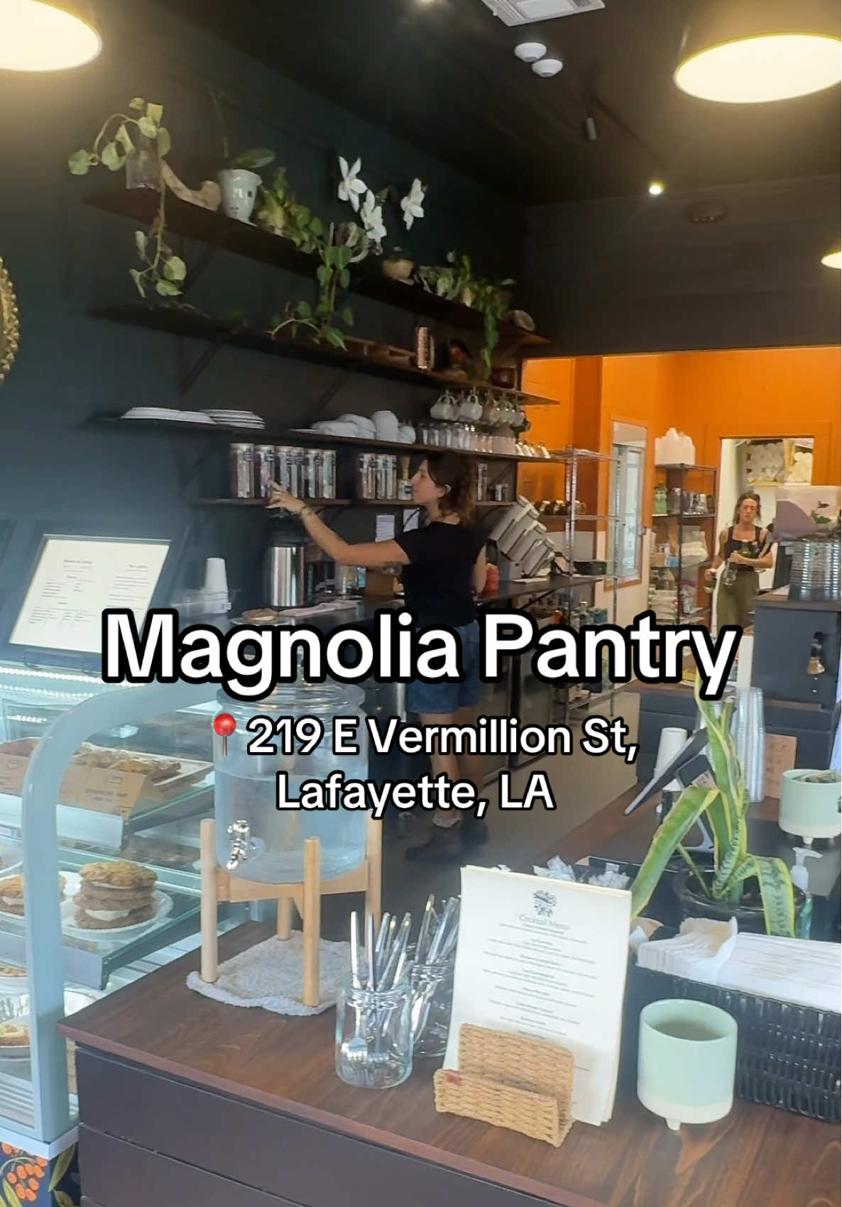 Can’t wait to try more things!! So good😍  #coffeeshops #lafayettela #lafayettefoodies #pie #coffeelovers 