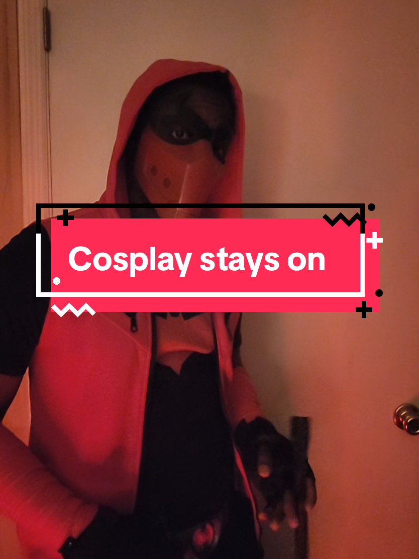 Just keeping the options open #redhood #cosplay 