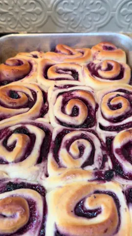 Sweet blueberry rolls hit the mark today with the kids. #sweetrolls #baking #homemadebread 