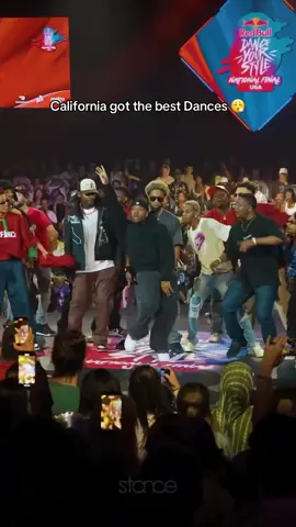 😱 Red Bull dance in San Francisco, California (The Bay Area)!! Have yall seen any of the viral dance clips ? 👀 #foryou #bayarea #dance #california #sanfrancisco 