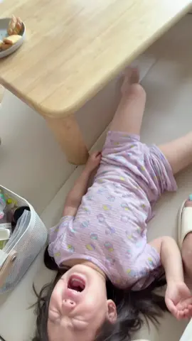 Chờ nước mắt rơi để dỗ mà đợi hoài hổng thấy!🤣