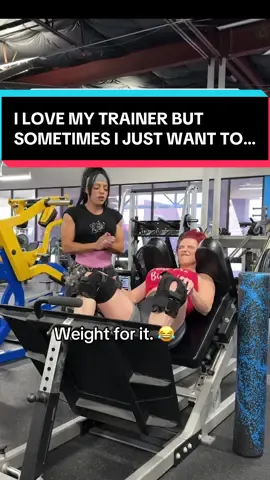 😂 Lol, haven’t we all wanted to b*nk our trainers on the head before with someth!ng? 🤣 You gotta just push through that burn, 🔥because on the other side, that’s where the muscle growth is. @Merys patiño personal trainer 😂💪 #gymhumor #gymfunny #gymrat #personaltrainer 