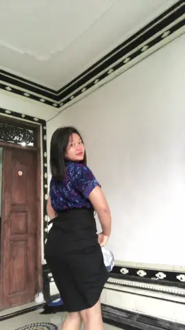 @sinarimut0 bntu fllw akun ini ya biar bisaa livee😘