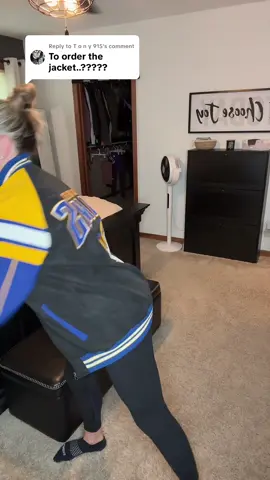Replying to @T o n y 915 #footballgear #nfl #footballfan #larams 