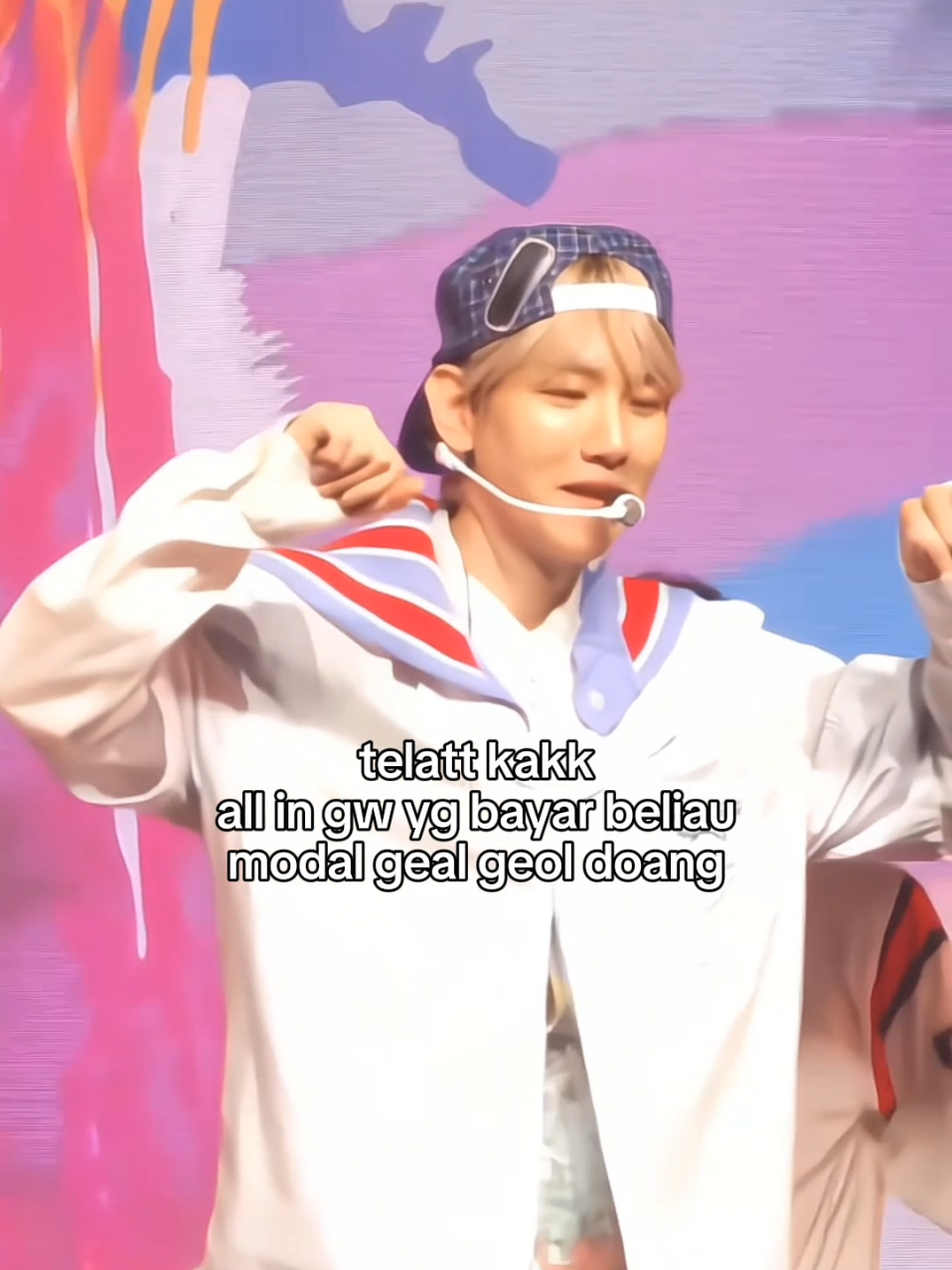 Modal geal geol doang gaktu 😭🤣🙏 @@BAEKHYUN_official @EXO #백현 #엑소 #ReverieinJakarta #ReverieTour #Baekhyun 
