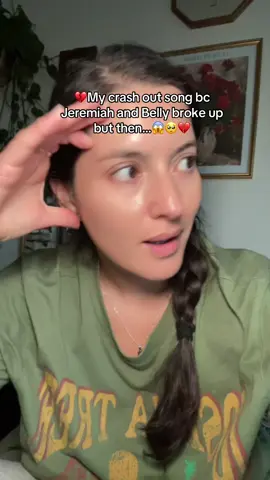 They went fade to black right after she bought a plane ticket to Paris, and then see’s Conrad at the airport! Excuse me! How dare you leave me on read like that @Prime Video  #TSITP #teamconrad #thesummeriturnedpretty #thesummeriturnedprettyedit #teamjeremiah 