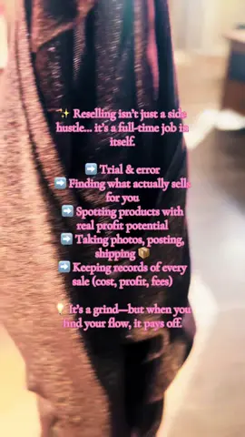 Who else resells !? Comment below what you wish you would have known/any tips and tricks. If you’re interested in purchasing any of my finds I’m constantly listing new stuff and you can send your offer 🔗 in b!o. #fyp #reselling #foryoupage #resellertips #resellercommunity 