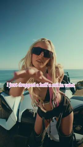 the direct deposit just hit type beat 💅🏻 #songofthesummer #popsongs #girlythings #femalemusicproducer #malibubabie 