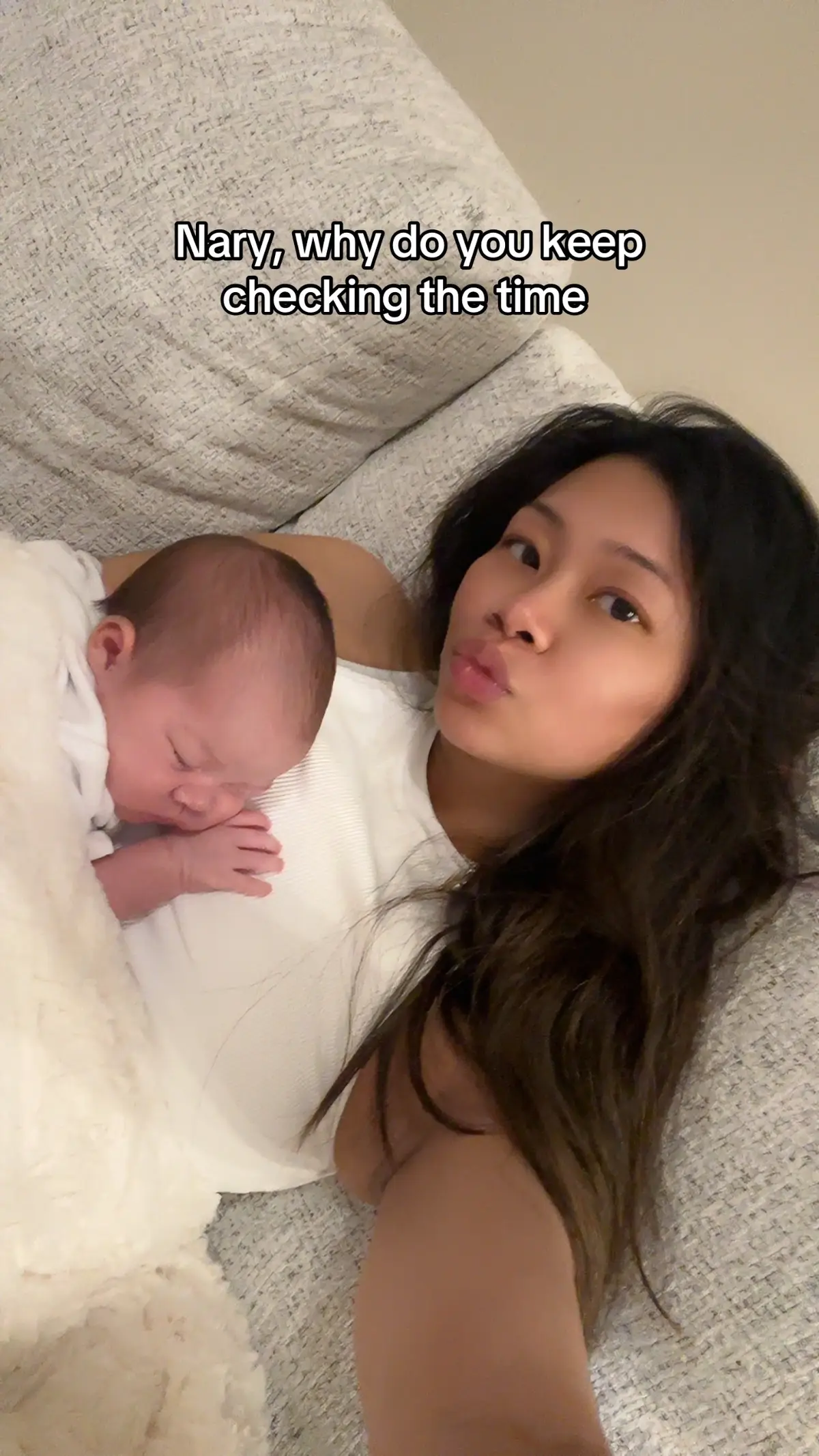 The sleep regression is so real 🥹 but that smile is so worth it #firsttimemom #fyp #motherhood #sleepregression 
