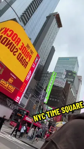 #timesquarenewyork #NYCStreets #blowup #NYCVibes 