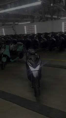 #CapCut Honda Beat Street Stripping terbaru nih .. keren dan elegan. #hondabeat #beatstreet #SPSMotorAjibarang #SocialMediaExcellence2025 @AHASS SPS AJIBARANG @HONDA PURWOKERTO @AHASS16175🔧 