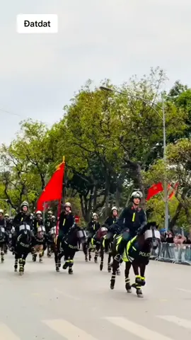 Mọi người chú ý nhé