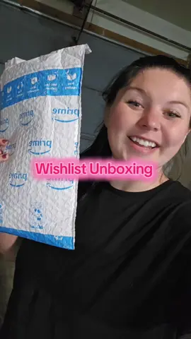 My kids are set thank you!!! #unboxwithme #unboxing #wishlist #amazon #surprise #haul #clothing #thankyou #kindness #lifechanging #blessed #humbled #inneed #mom #sahm 