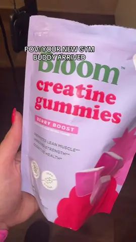 Women's creatine just got a huge glow up! just dropped 5g creatine gummies, take 3 before your work out to boost cognitive function, improve strength and build lean muscle #bloomnutrition #creatinegummies #womenscreatine #gymmotivation