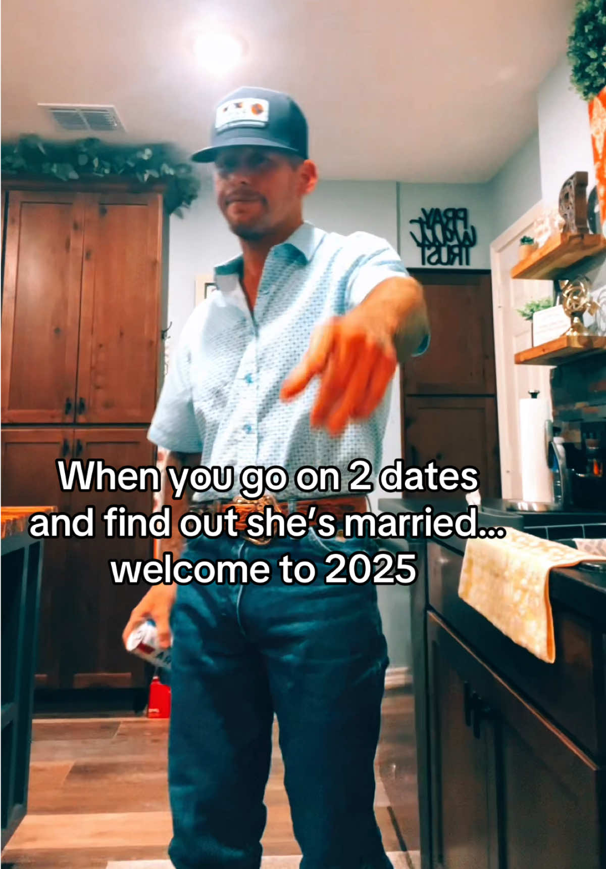 My Eskimo brother, wuts good? #date #married #singlelife #texas #women 