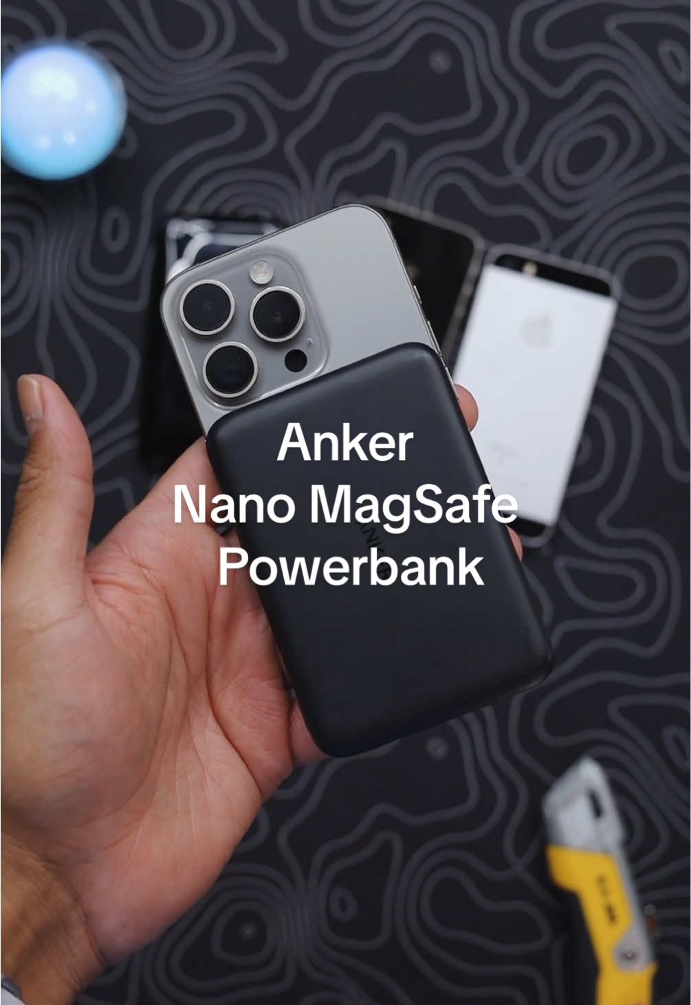 Anker Nano MagSafe Power Bank #futvollo #anker #powerbank #tiktokshoplabordaysale #iphone 