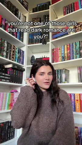 the dark romance slander atm is INSANE, let me live i am happy 😂😂 #darkromance #morallygrey #BookTok #bookrecs #foryou 
