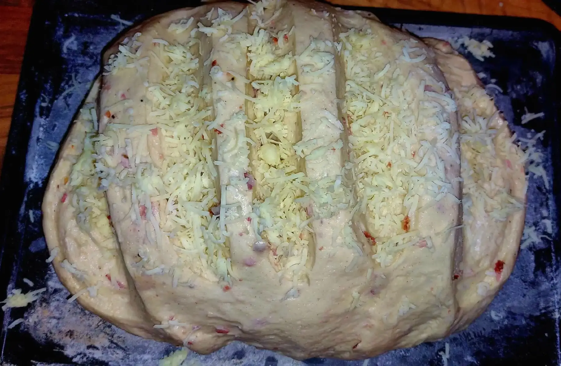 Woke up way too early this morning!! So thought why not! Cheese and Bacon bread. Six ingredients, flour, yeast, salt and a small amount of oil. Plus mature Cheddar and crispy chopped up bacon. Cant beat the smell of freshly baked bread! I will put the recipe soon 