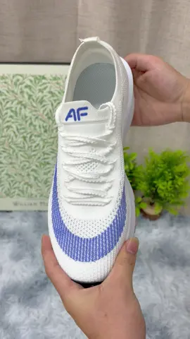 Hurry! These limited-edition sneakers won’t be around for long 🔥 #LimitedEditionSneakers #CollectorItems #RareKicks