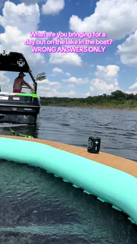 Lake day: wrong answers edition #lakeday #boat #Summer 
