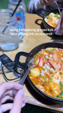 😭