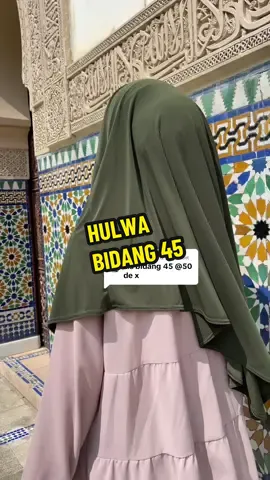 Replying to @raf150912 ada sis. Yg warna olivia ni bidang 45. Bidang 45 mmg kita buat labuh sikit dr standard 45.  #Qainisa #tudungsarung #tudungironless #paydaysale #Hulwa 