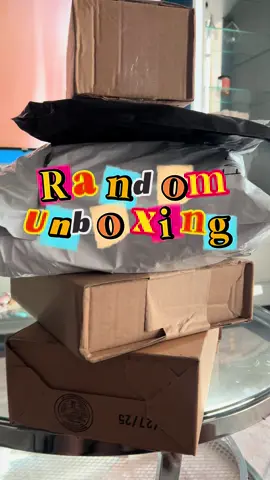 Unboxing some things I’ve randomly recently purchased for no apparent reason lol 🛍️ 