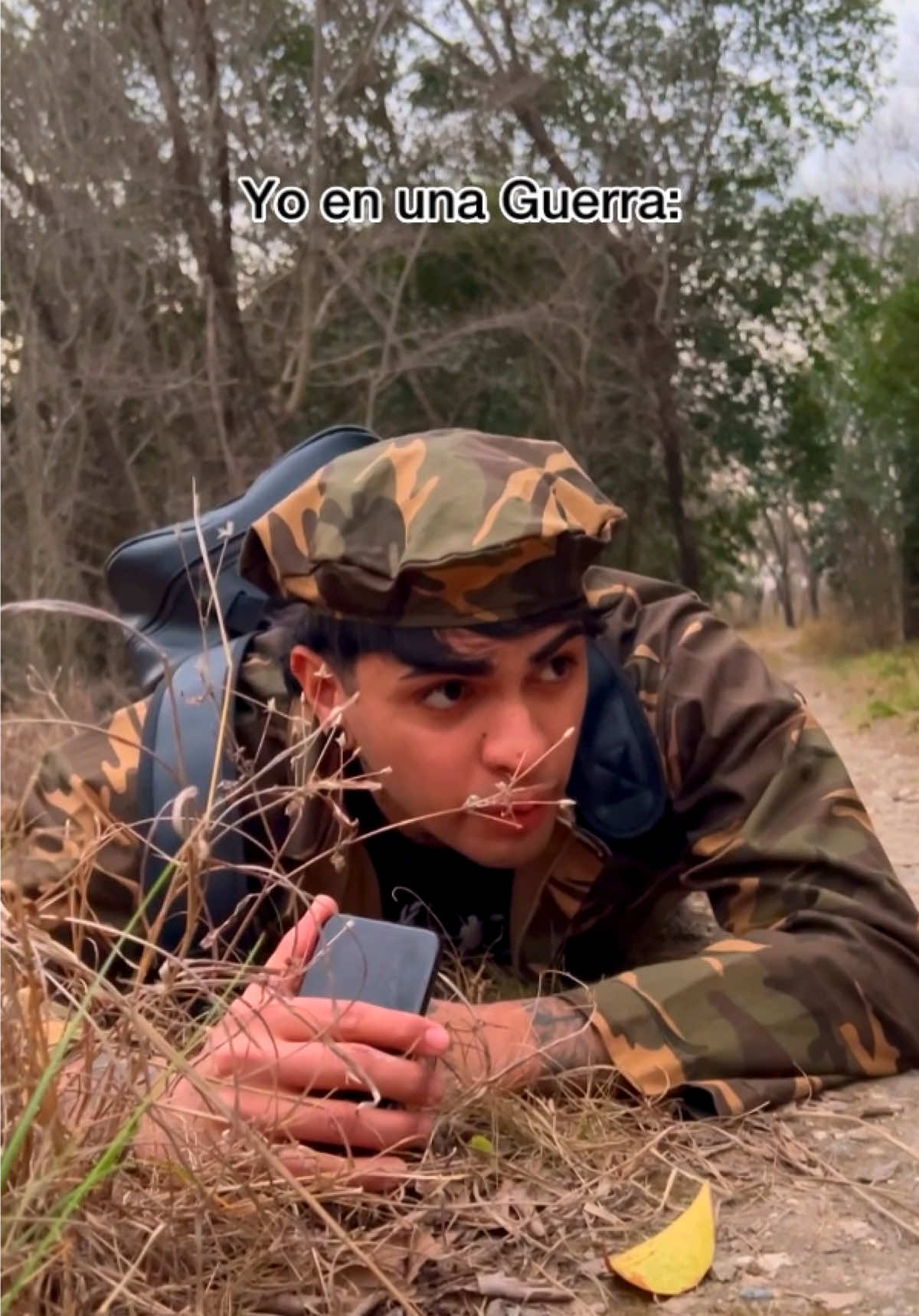 Yo en una Guerra!! ✌🏻😅😂 #humor #guerra #comedia #parati #paratii 