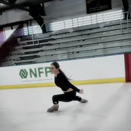 when the edit do good it made u want to start editting again ib:@⚔️TRM🫴 CC:@sophiadom   #fyp #IceSkating #edit #capcutvelocity   #capcut_edit 