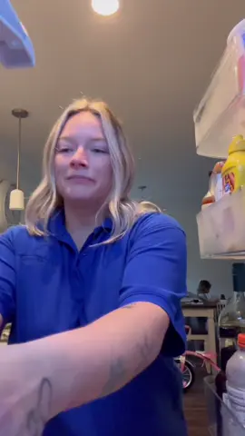 I asked the girls to send videos of them grabbing shit out the fridge lol @Kayluhlynn @Tealisa Evans #xyzbcafypシ #fyp #foryoupage #늙음필터 