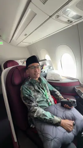 @rubenonsuofficial alhamdulillah sudah di pesawat, doakan lancar ya